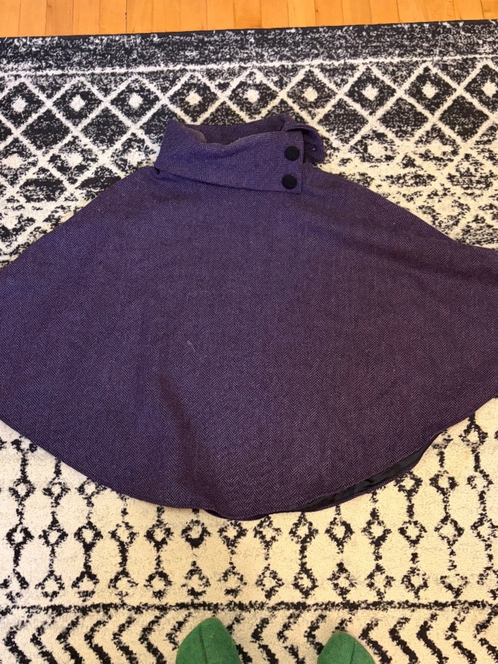 Mucros Weavers Ireland 100% Wool Poncho Cape Lined One Size Purple Herringbone
